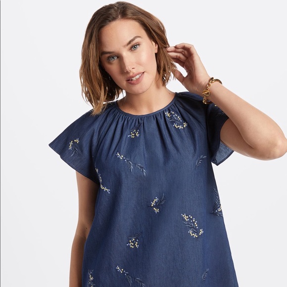 Draper James Chambray Swing Top - Picture 1 of 4